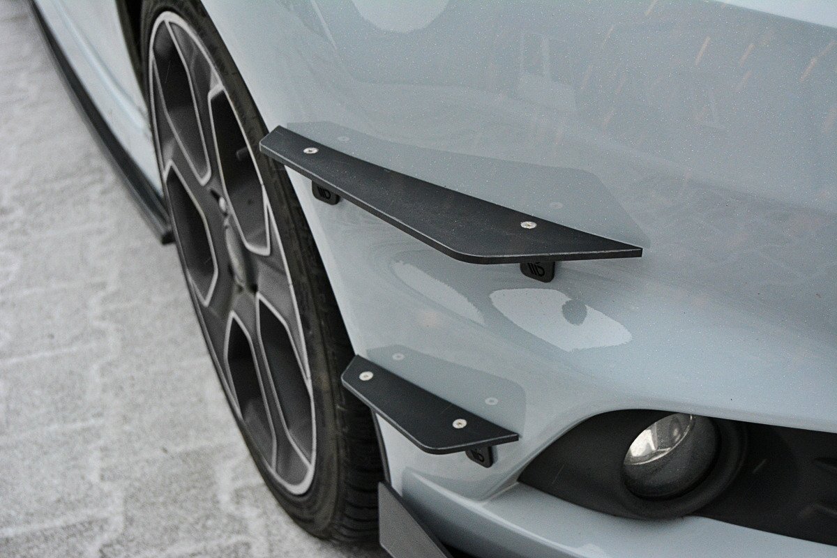 Paraurti anteriore in vetroresina ST LOOK per Ford Fiesta mk7 - MyExtra  Ricambi e Accessori Auto